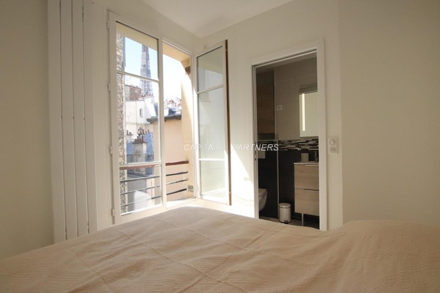furnished  1 bedroom Apartment PARIS 7 - 24 m²;