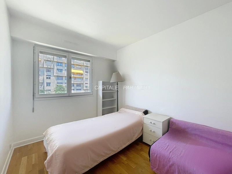 furnished  2 bedrooms Apartment BOULOGNE-BILLANCOURT - 76 m²;