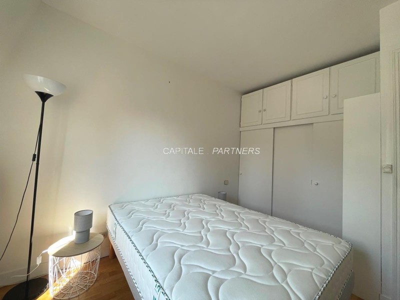 furnished  1 bedroom Apartment PARIS 17 - 29 m²;