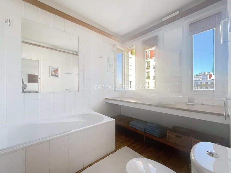 furnished  1 bedroom Apartment BOULOGNE - 56 m²;