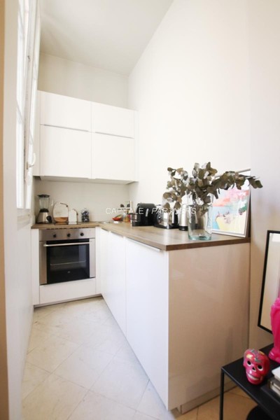 furnished  1 bedroom Apartment PARIS 9 - 37 m²;