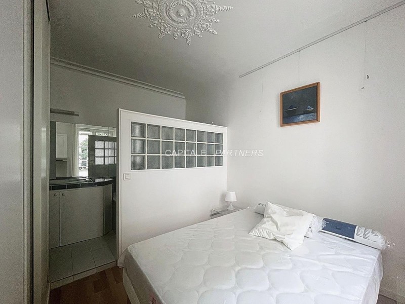 furnished  1 bedroom Apartment PARIS 6 - 35 m²;