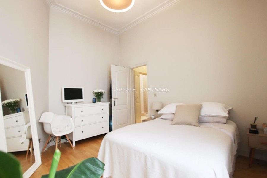 furnished  1 bedroom Apartment PARIS 9 - 37 m²;