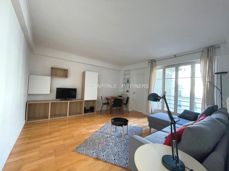 furnished  1 bedroom Apartment PARIS 17 - 44 m²;