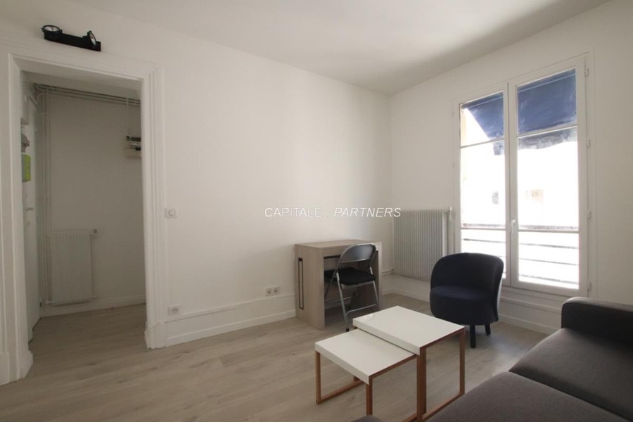 furnished  1 bedroom Apartment PARIS 7 - 24 m²;