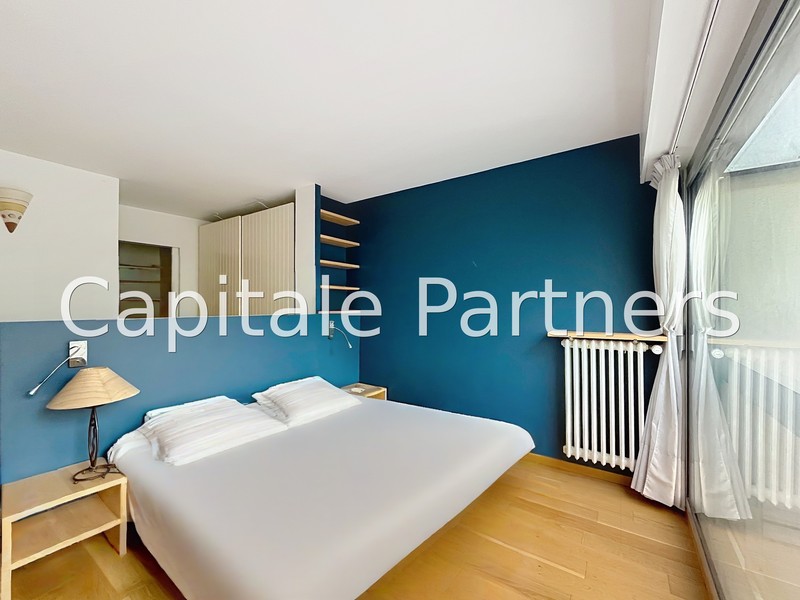 furnished  2 bedrooms Apartment PARIS 17 - 69 m²;