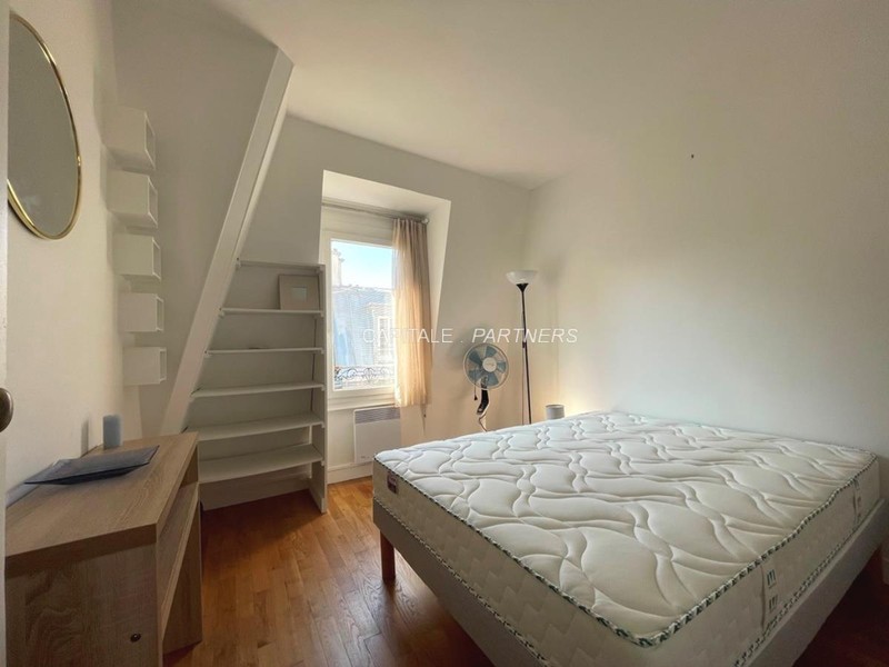 furnished  1 bedroom Apartment PARIS 17 - 29 m²;