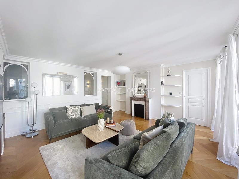 furnished  2 bedrooms Apartment PARIS 2 - 69 m²;