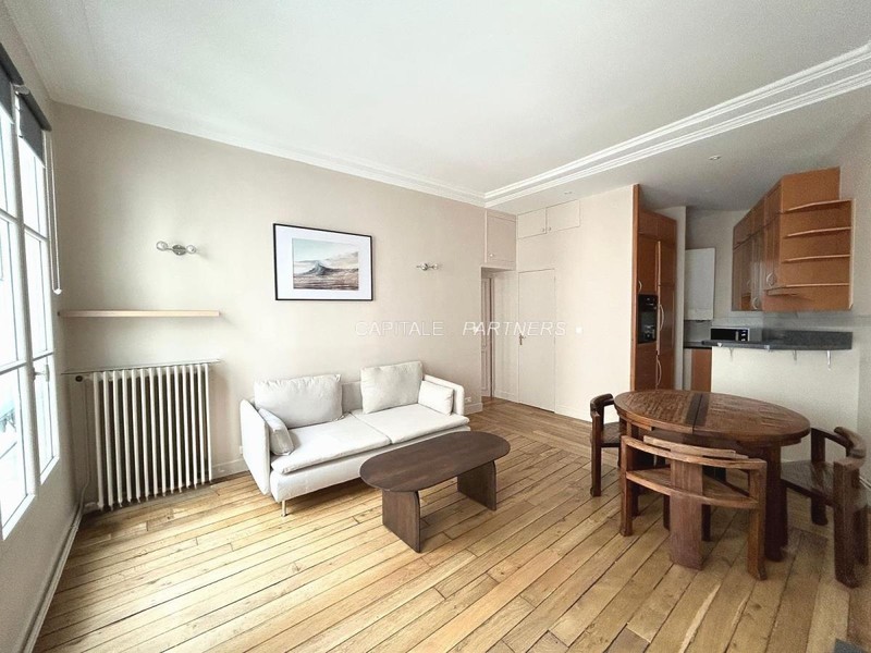 furnished  1 bedroom Apartment PARIS 8 - 45 m²;