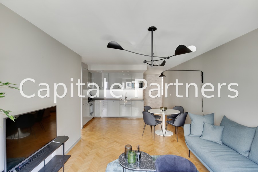 furnished  2 bedrooms Apartment PARIS 17 - 61 m²;