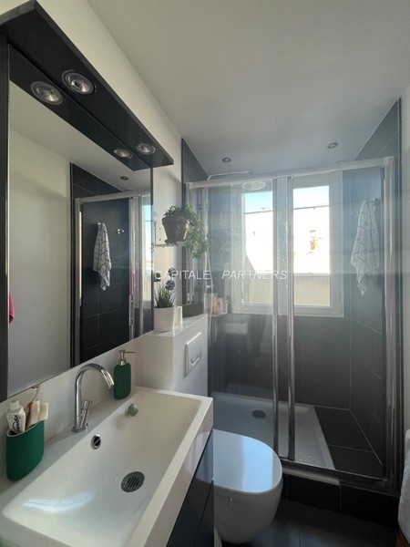 furnished  1 bedroom Apartment PARIS 17 - 34 m²;