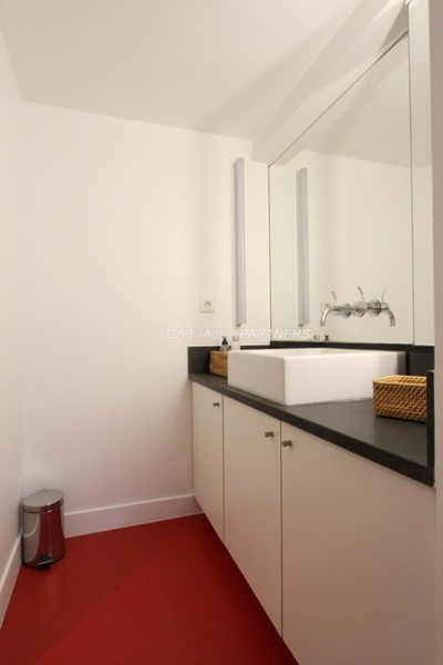 furnished  1 bedroom Apartment PARIS 6 - 30 m²;