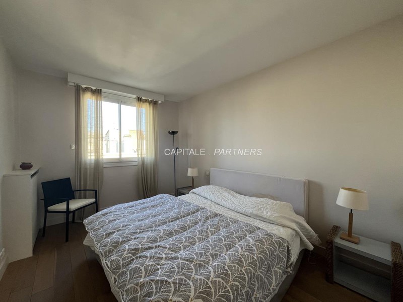 furnished  2 bedrooms Apartment NEUILLY - 103 m²;
