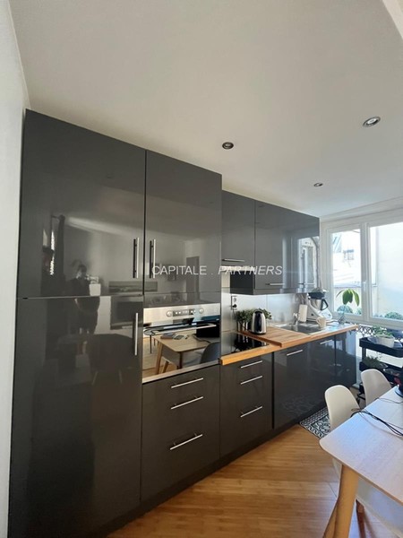 furnished  1 bedroom Apartment PARIS 17 - 34 m²;