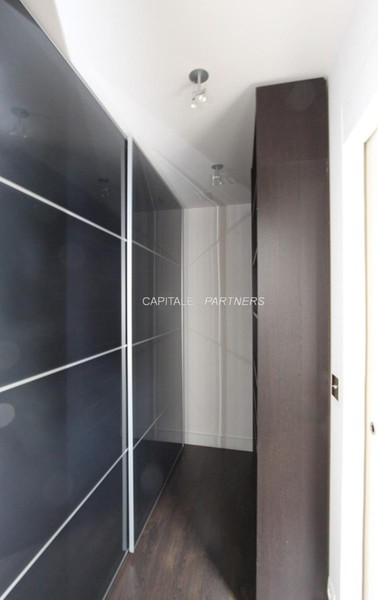 furnished  1 bedroom Apartment PARIS 2 - 71 m²;