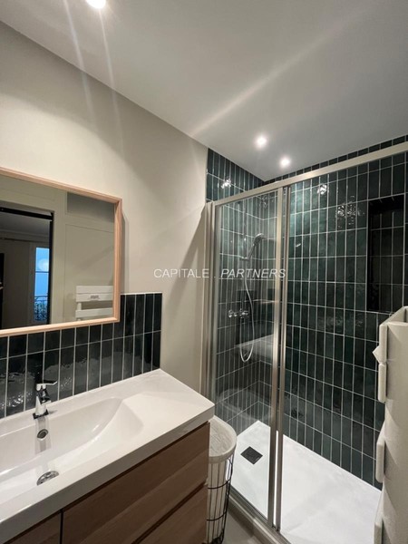 furnished  1 bedroom Apartment BOULOGNE - 39 m²;