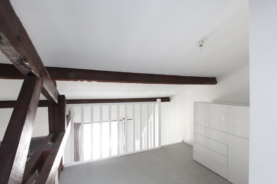 furnished  2 bedrooms Apartment PARIS 16 - 49 m²;