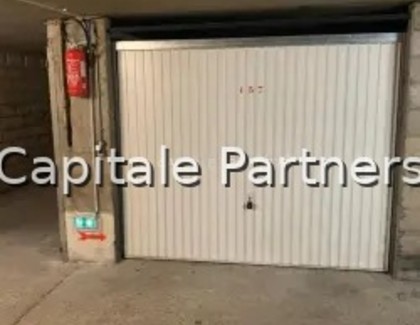   Parking space PARIS 3