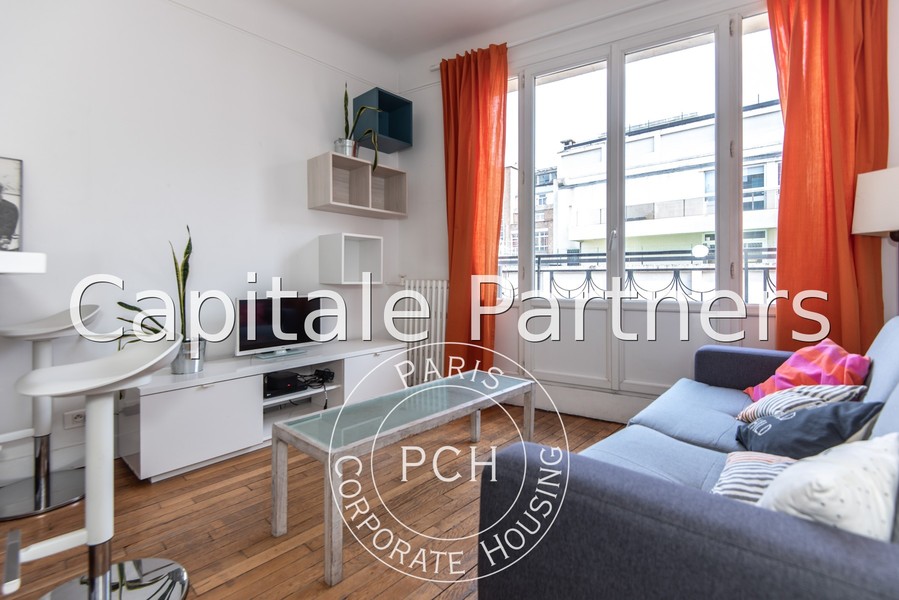 furnished  1 bedroom Apartment PARIS 15 - 35 m²;