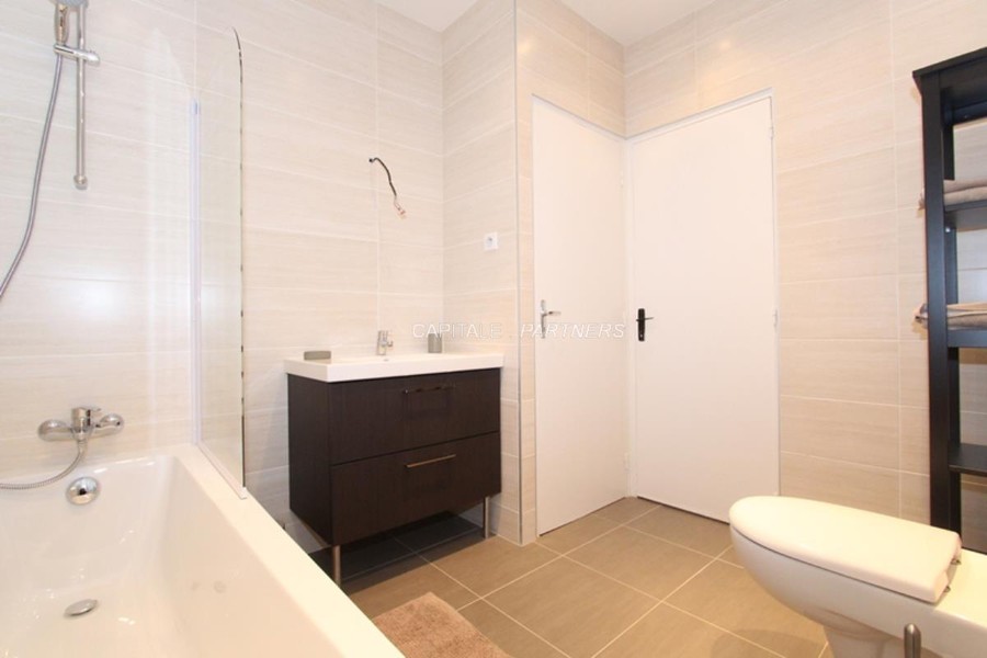 furnished  1 bedroom Apartment PARIS 9 - 40 m²;