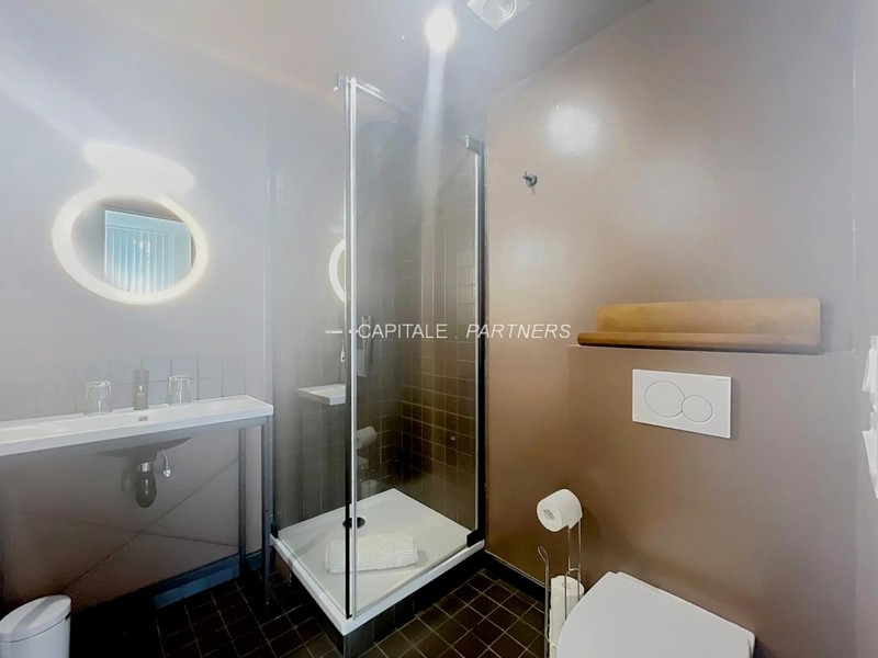 furnished  2 bedrooms Apartment PARIS 5 - 95 m²;
