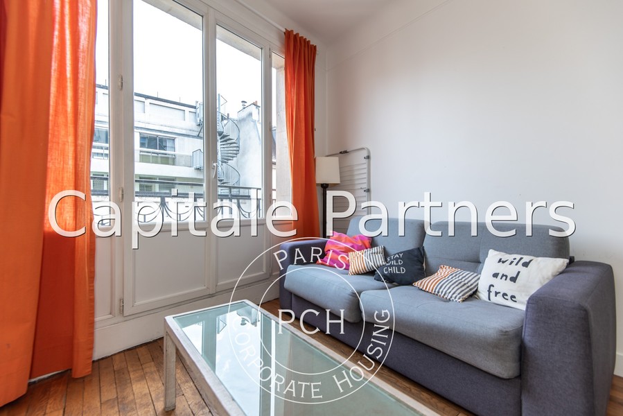 furnished  1 bedroom Apartment PARIS 15 - 35 m²;