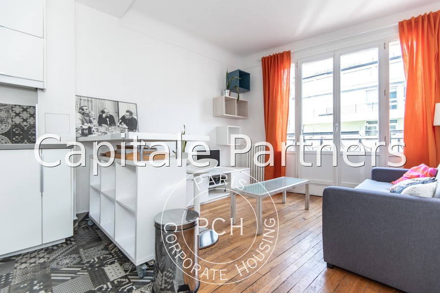 furnished  1 bedroom Apartment PARIS 15 - 35 m²;