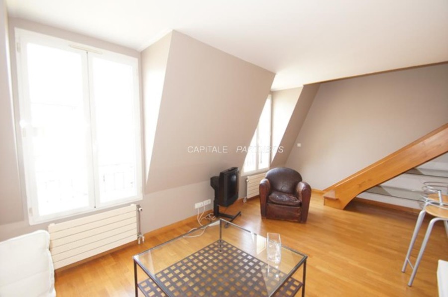 furnished  1 bedroom Apartment PARIS 16 - 43 m²;