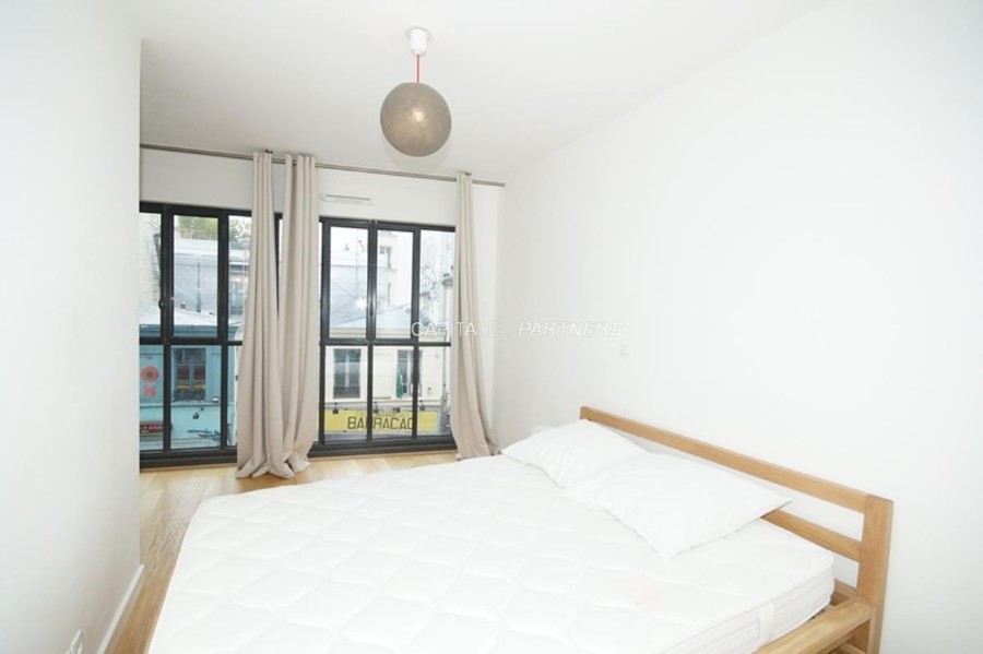 furnished  1 bedroom Apartment PARIS 11 - 43 m²;