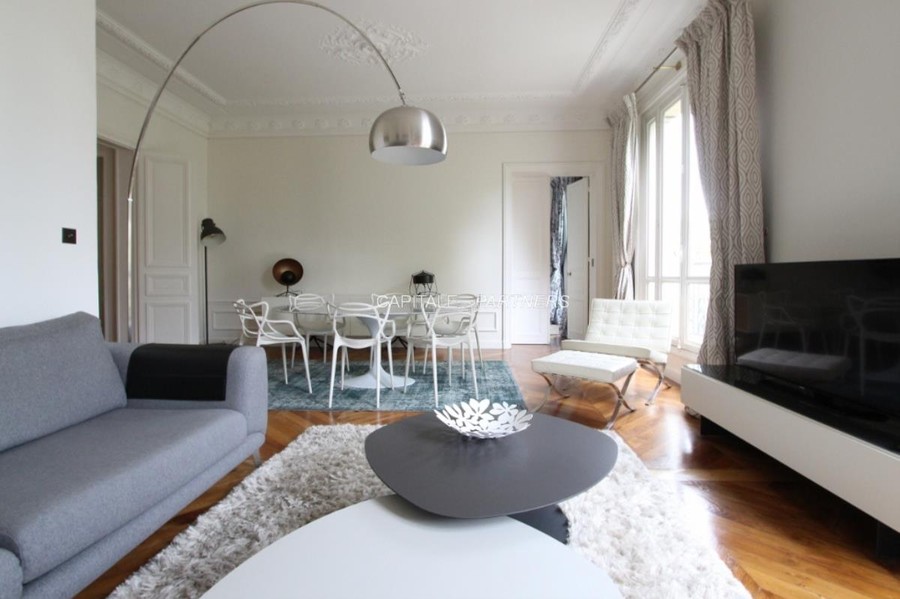 furnished  2 bedrooms Apartment PARIS 8 - 115 m²;
