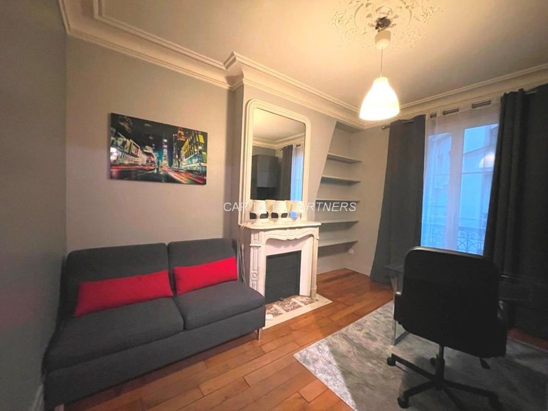 furnished  2 bedrooms Apartment PARIS 17 - 88 m²;