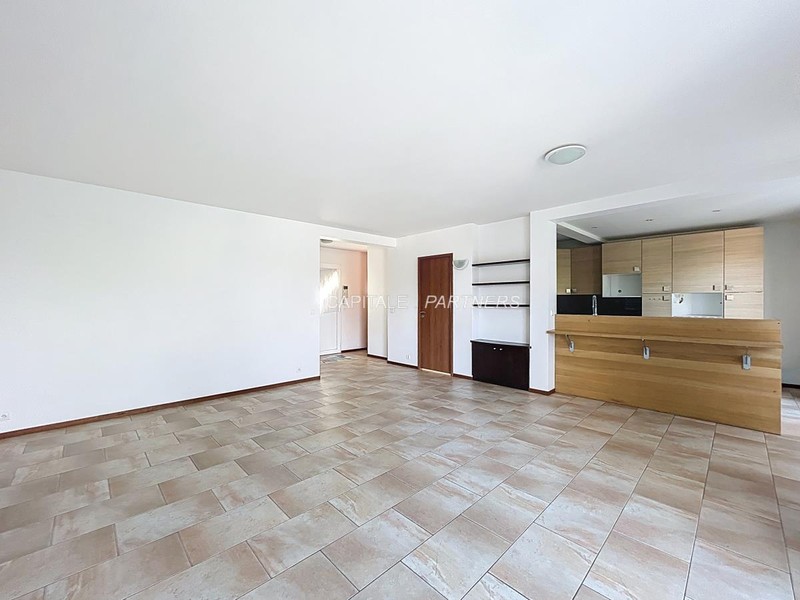  4 bedrooms House RUEIL-MALMAISON - 145 m²;