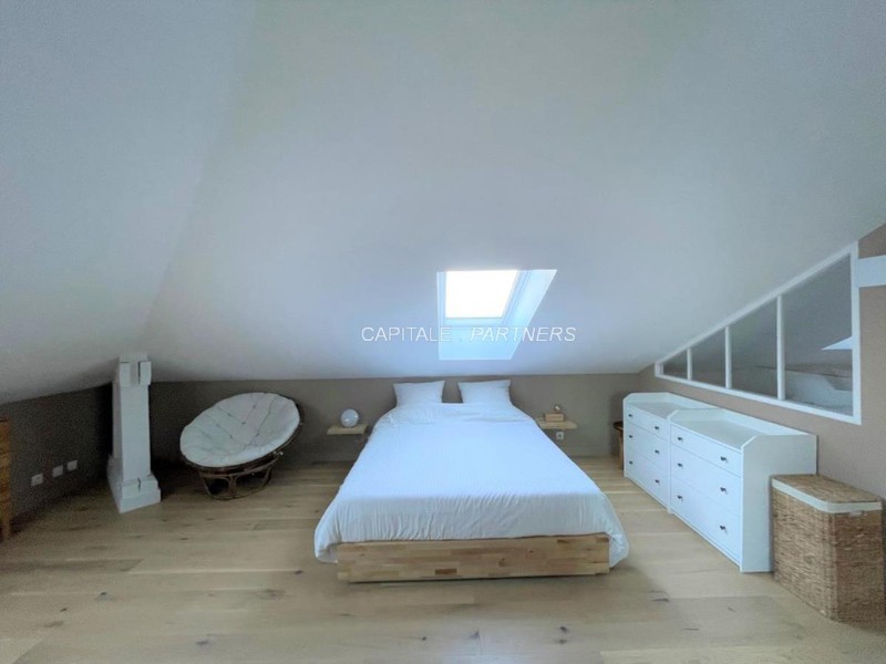furnished  1 bedroom Apartment LA GARENNE-COLOMBES - 51 m²;