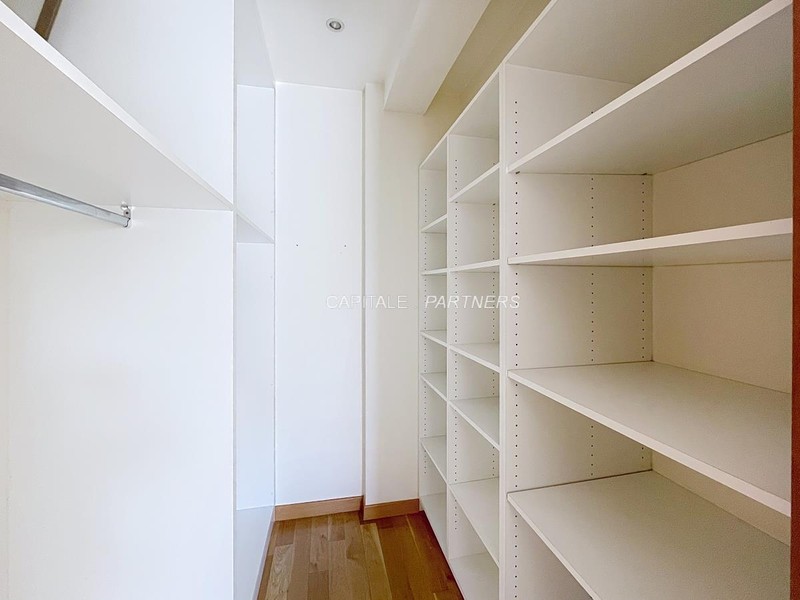  4 bedrooms House RUEIL-MALMAISON - 145 m²;