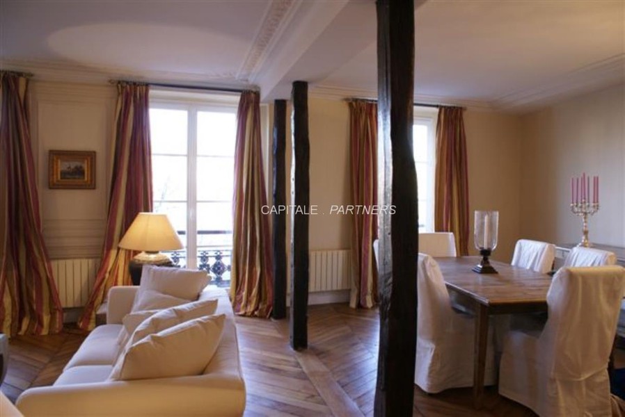 furnished  1 bedroom Apartment PARIS 5 - 80 m²;