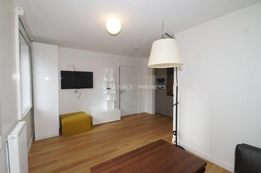 Studio  PARIS 15 - 24 m²;