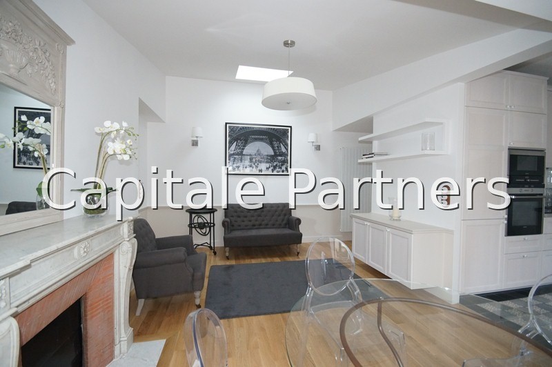 furnished  1 bedroom Apartment PARIS 8 - 55 m²;