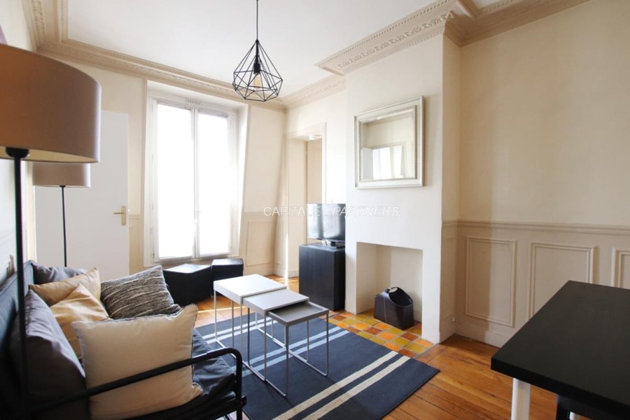 furnished  1 bedroom Apartment PARIS 16 - 31 m²;