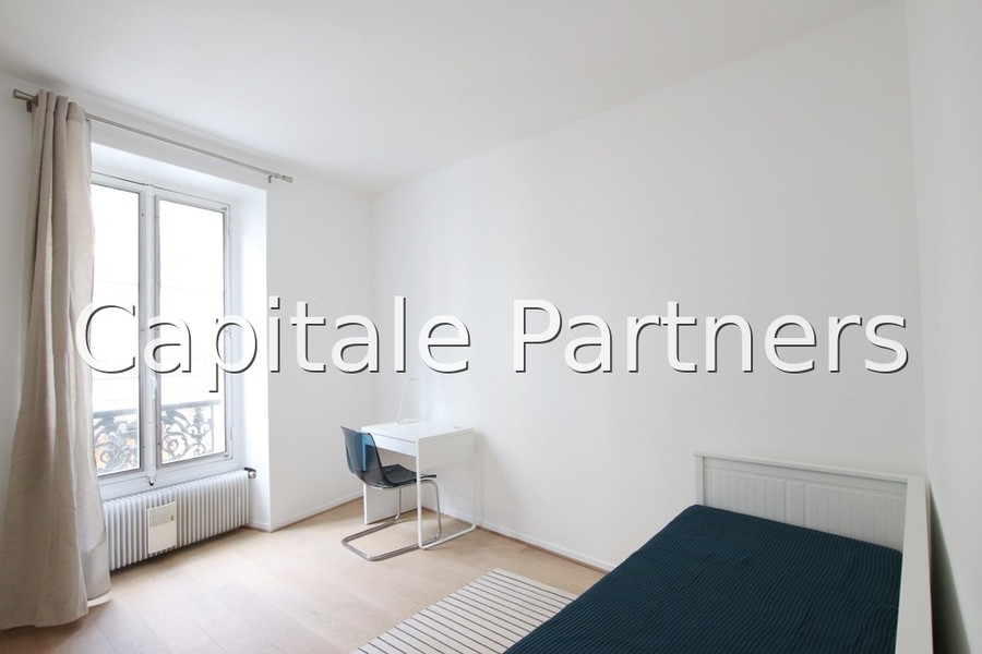 furnished  2 bedrooms Apartment PARIS 8 - 90 m²;