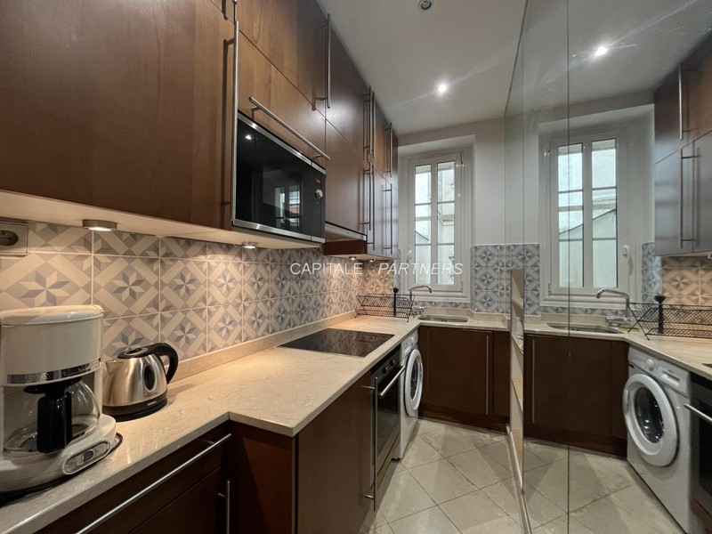 furnished  1 bedroom Apartment PARIS 5 - 35 m²;