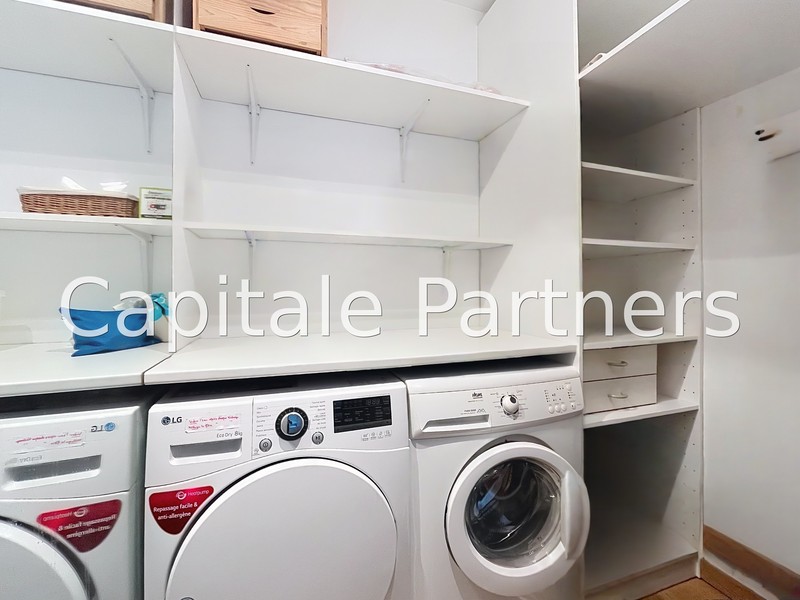 furnished  2 bedrooms Apartment PARIS 17 - 69 m²;