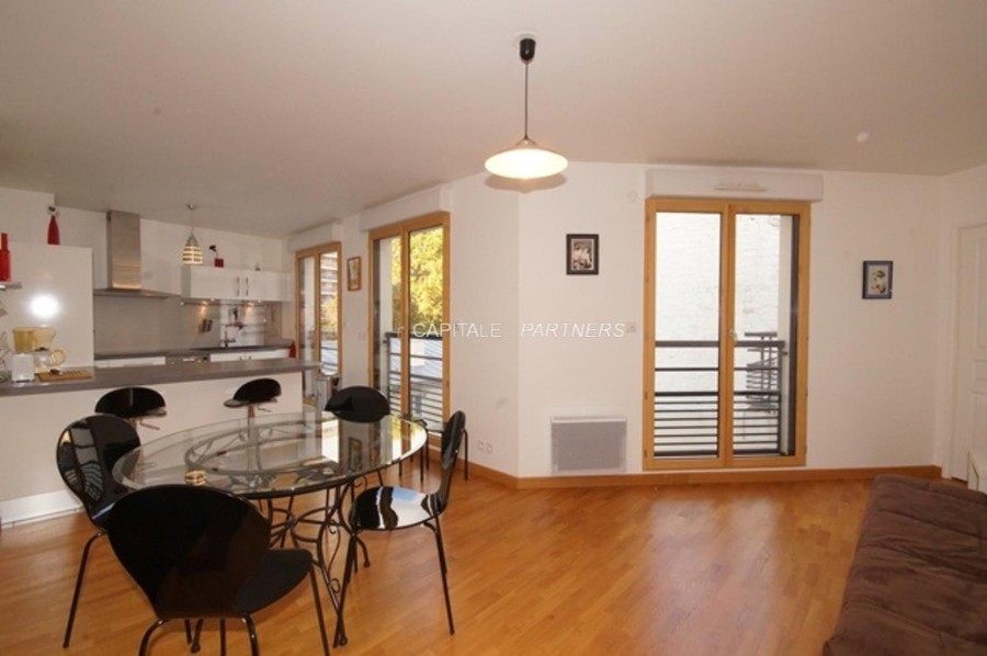 furnished  1 bedroom Apartment PARIS 11 - 56 m²;