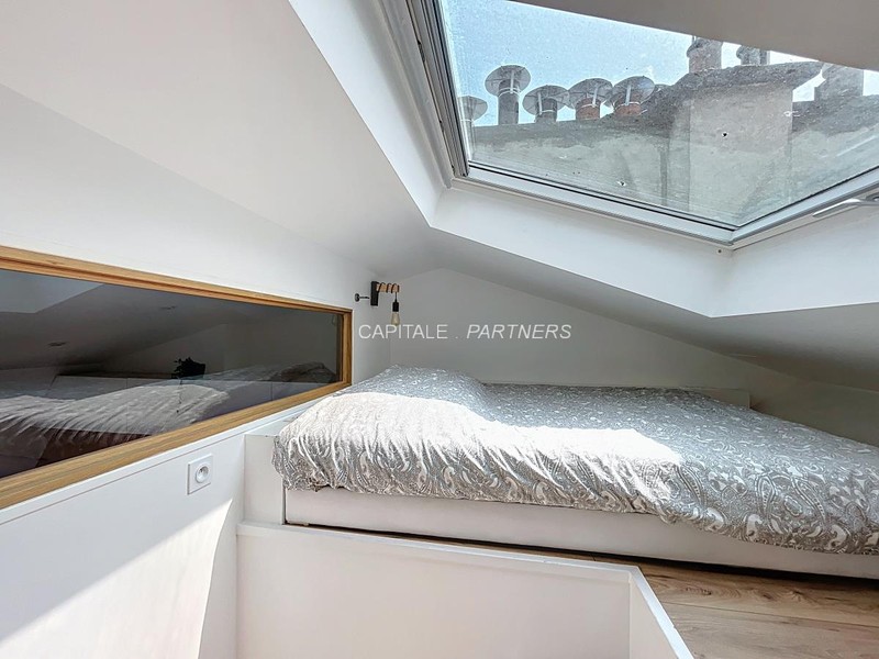 furnished  1 bedroom Apartment PARIS 15 - 48 m²;
