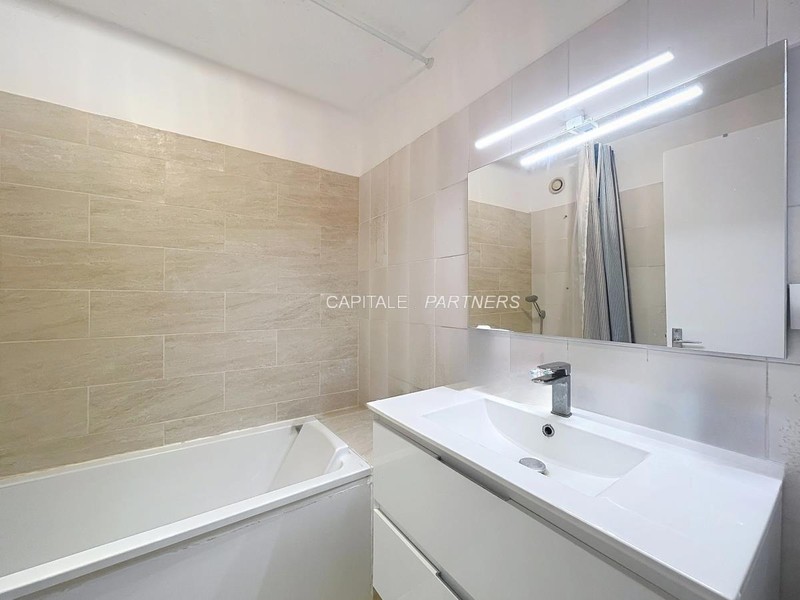 furnished  2 bedrooms Apartment BOULOGNE-BILLANCOURT - 76 m²;