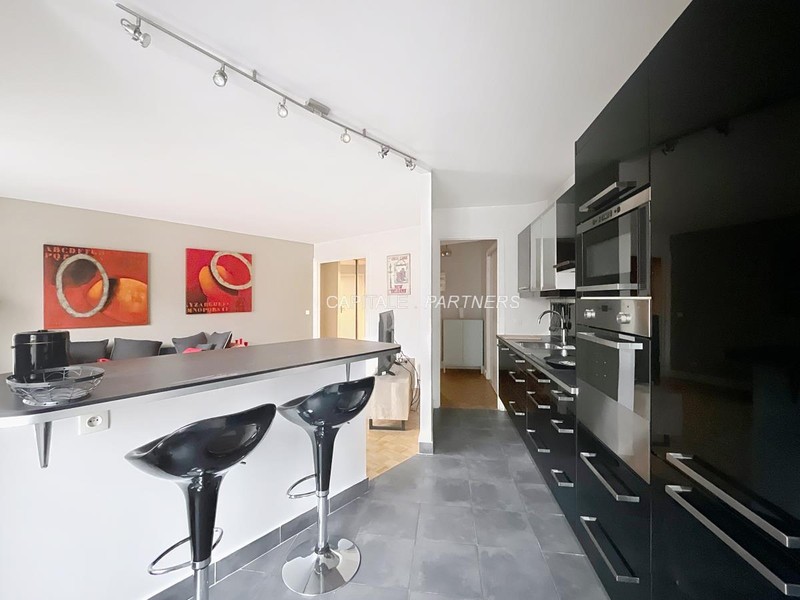 furnished  2 bedrooms Apartment PARIS 14 - 73 m²;