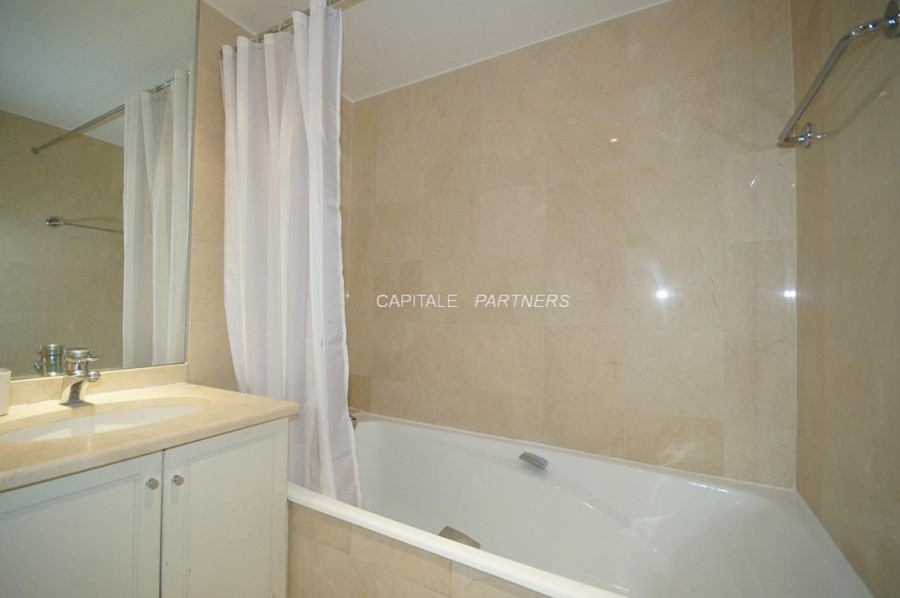 Studio  PARIS 16 - 40 m²;
