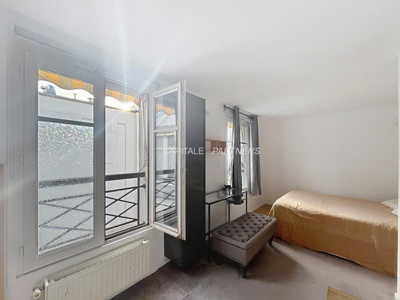 furnished  1 bedroom Apartment PARIS 9 - 35 m²;