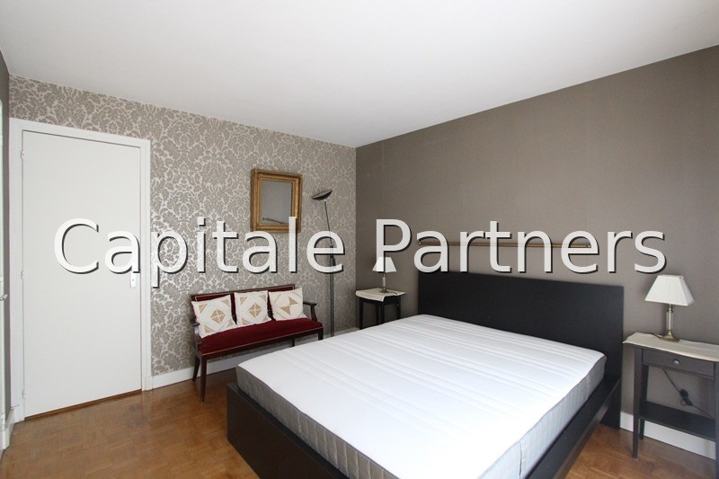 furnished  2 bedrooms Apartment PARIS 16 - 69 m²;